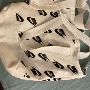 nike canvas tote bag